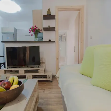 Alesti House With Garden And Private Access Benitses (Corfu)