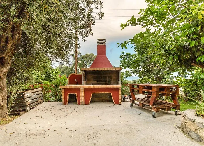 شقة Alesti House With Garden And Private Access